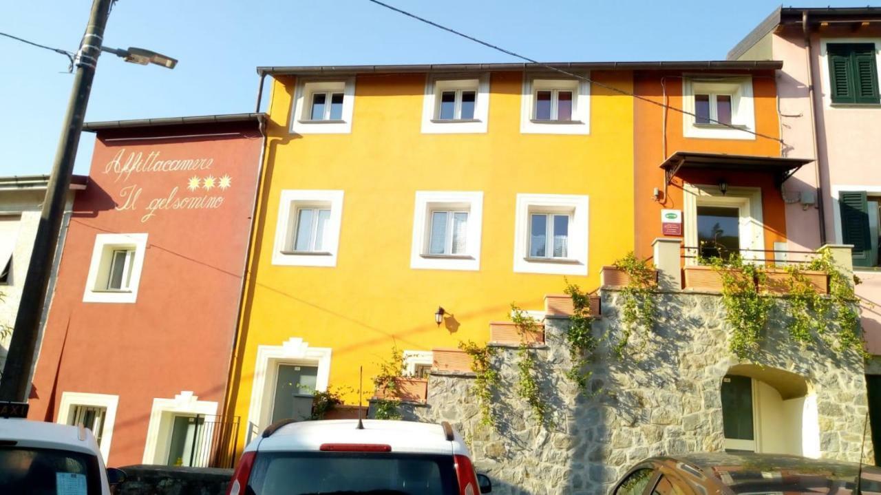 il gelsomino Hotel Carrodano Inferiore Buitenkant foto