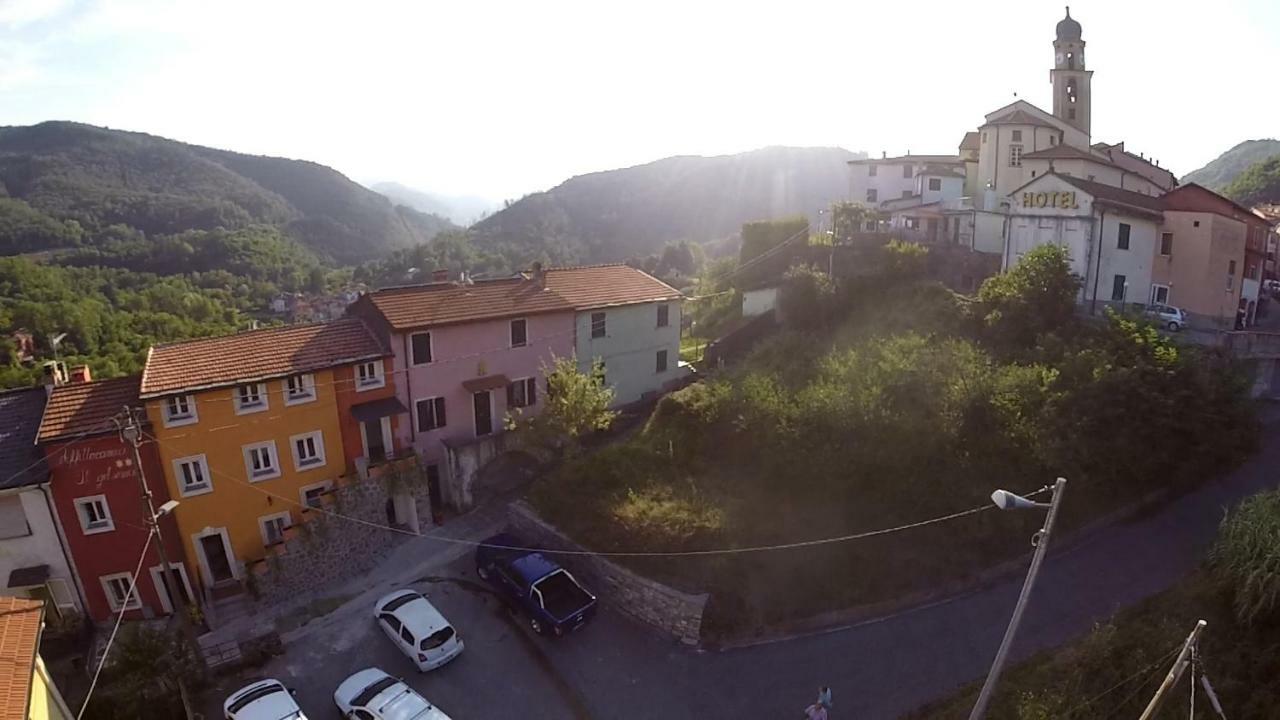 il gelsomino Hotel Carrodano Inferiore Buitenkant foto